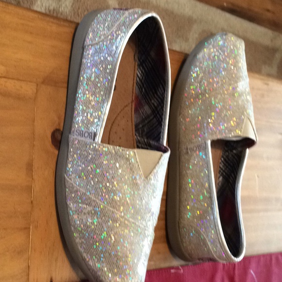 sparkly bobs shoes